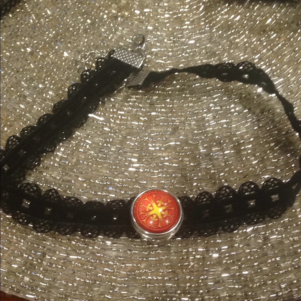 Black choker